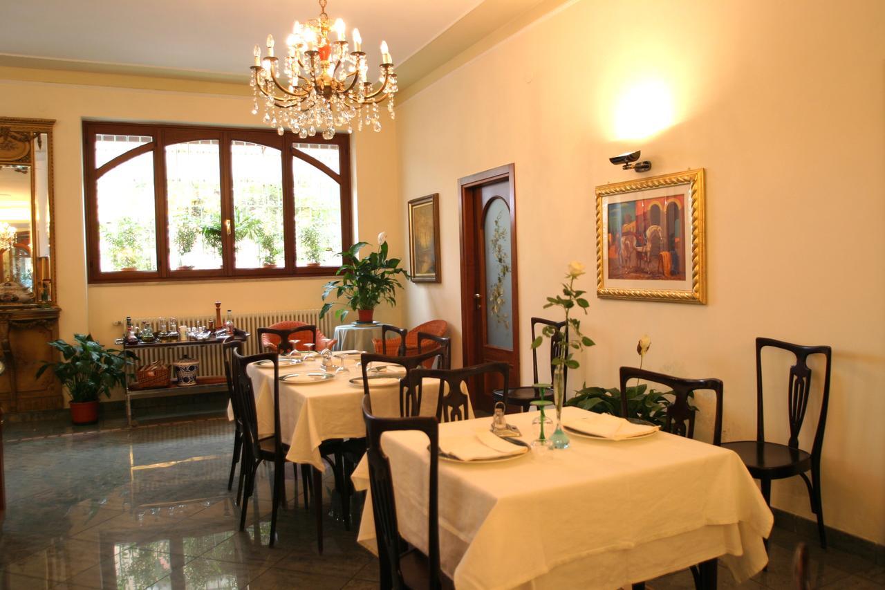 Hotel Pescetto Albenga Eksteriør billede