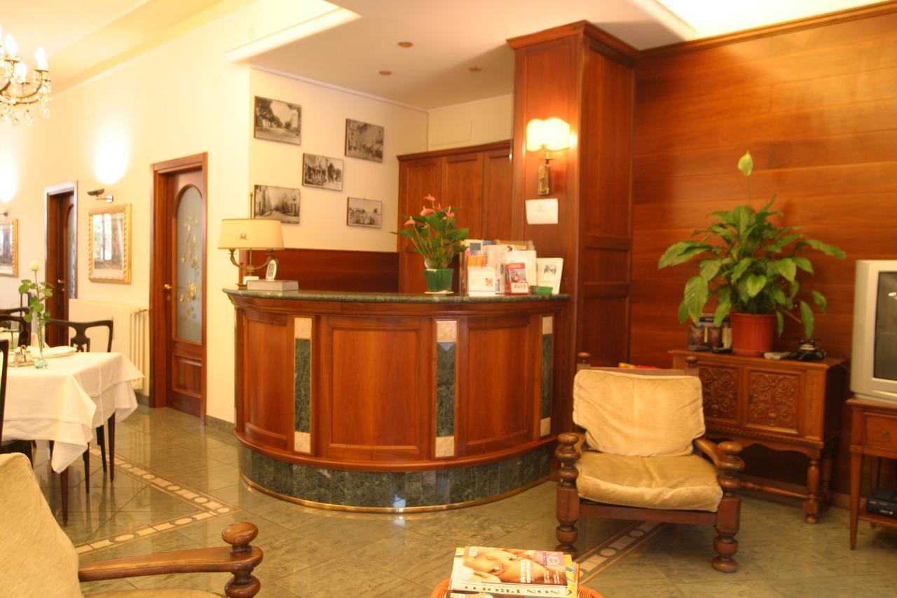 Hotel Pescetto Albenga Eksteriør billede