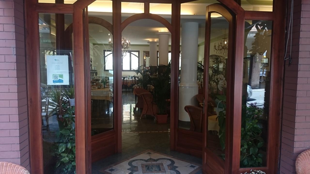Hotel Pescetto Albenga Eksteriør billede